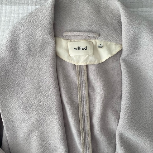 Aritzia - Wilfred Chevalier Blazer🤍 - Picture 5 of 5